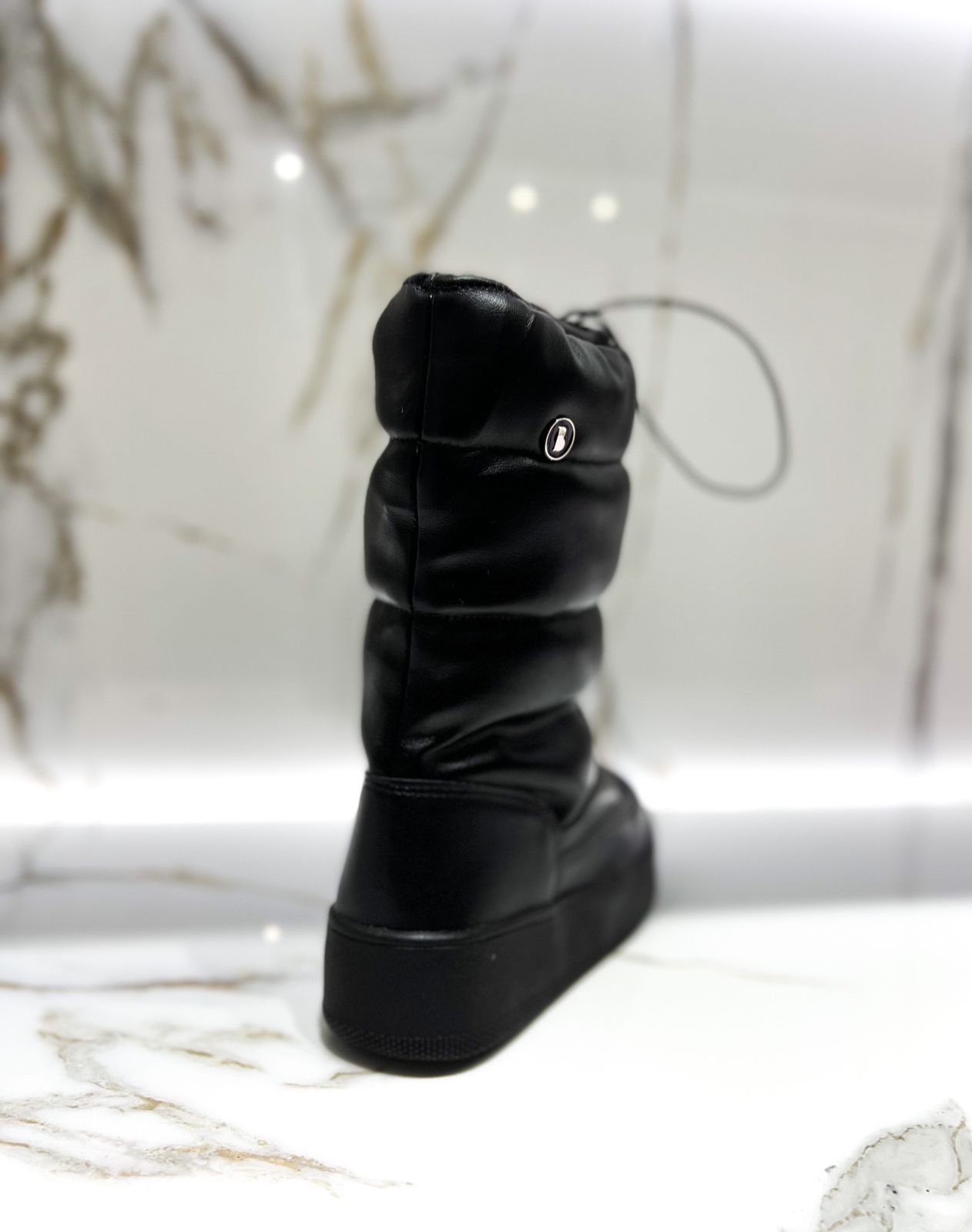 BOTA SKIN BLACK 