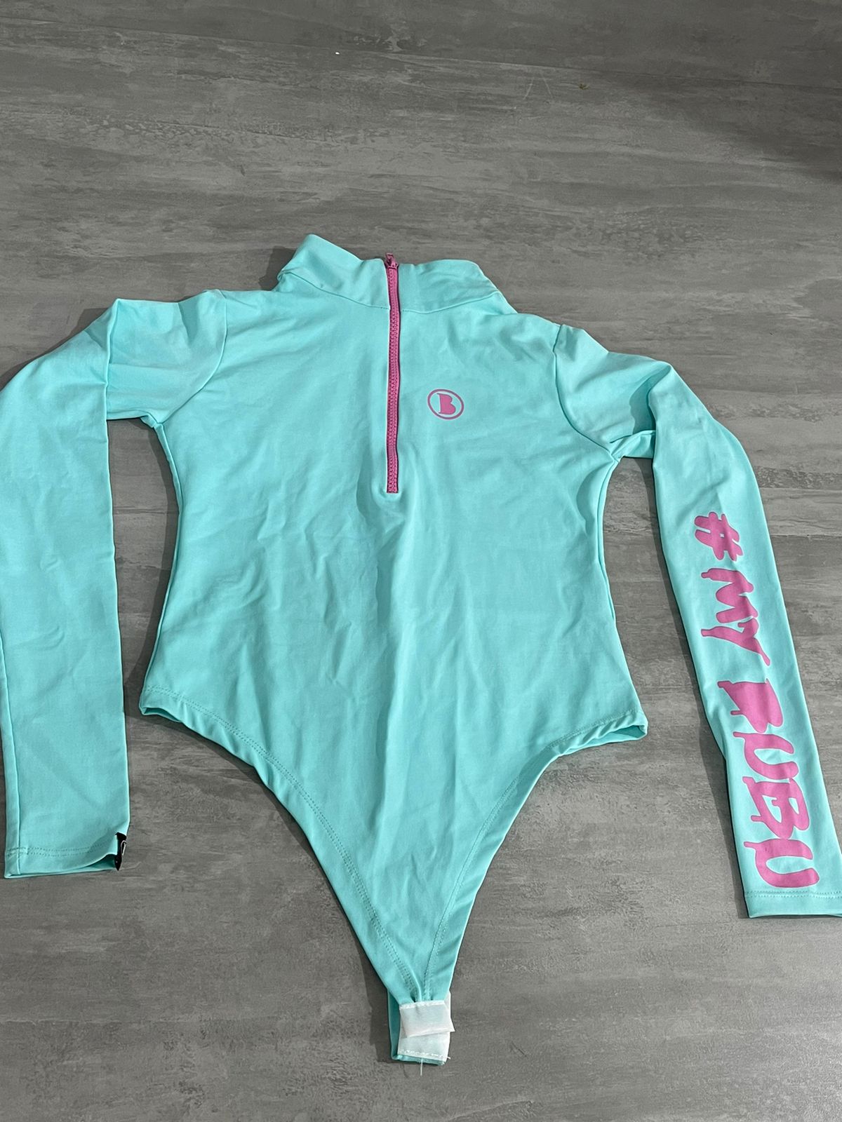 BODY PINK BLUE 